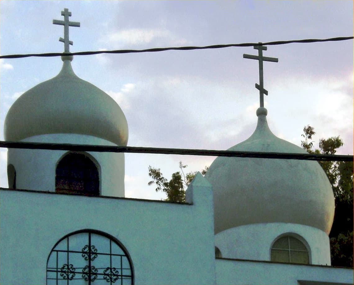 La catedral ortodoxa de la Ascensión del Señor en el Peñón de los Baños, Ciudad de México