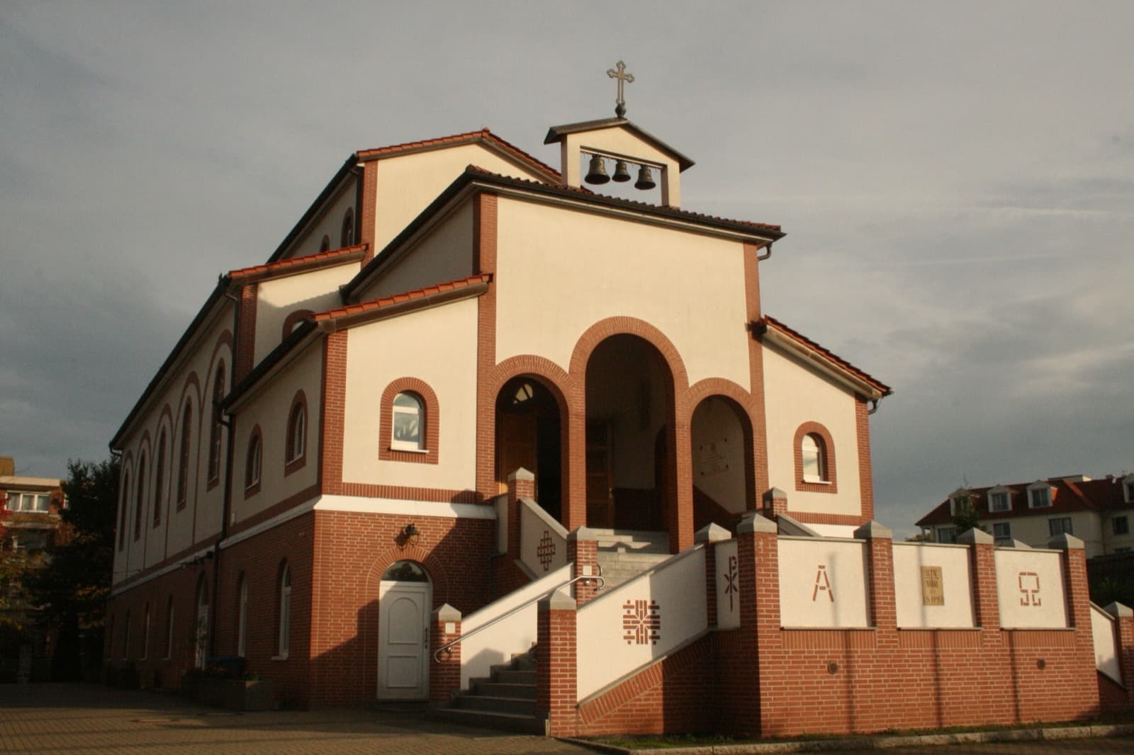 Griechisch-orthodoxe Kirche der Heiligen Drei Hierarchen am Mengendamm, Hannover-List
