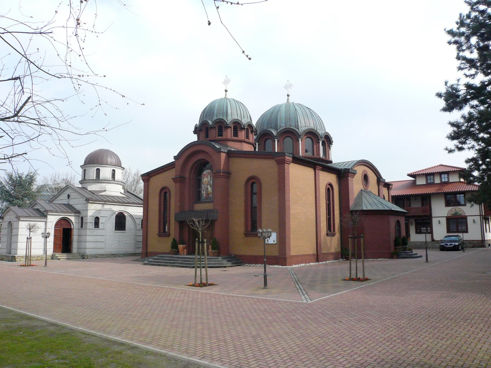 Kathedralkirche des Heiligen Sava in Düsseldorf-Lichtenbroich